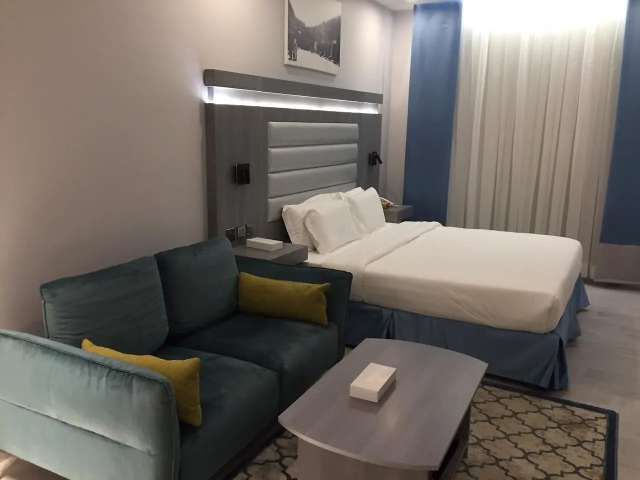 Manazeli Al Corniche Hotel 吉达